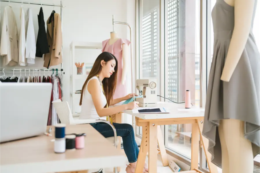 What to Expect During a Tailor Alteration Appointment Saugus, MA What to Expect During a Tailor Alteration Appointment Saugus, MA